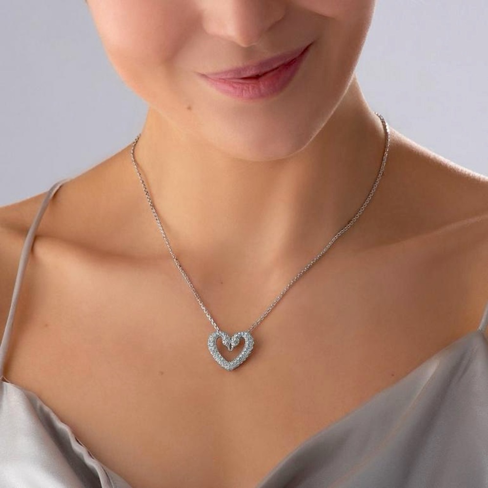 Swarovski “Sublima” White Heart Pendant Necklace - Picture 11 of 14